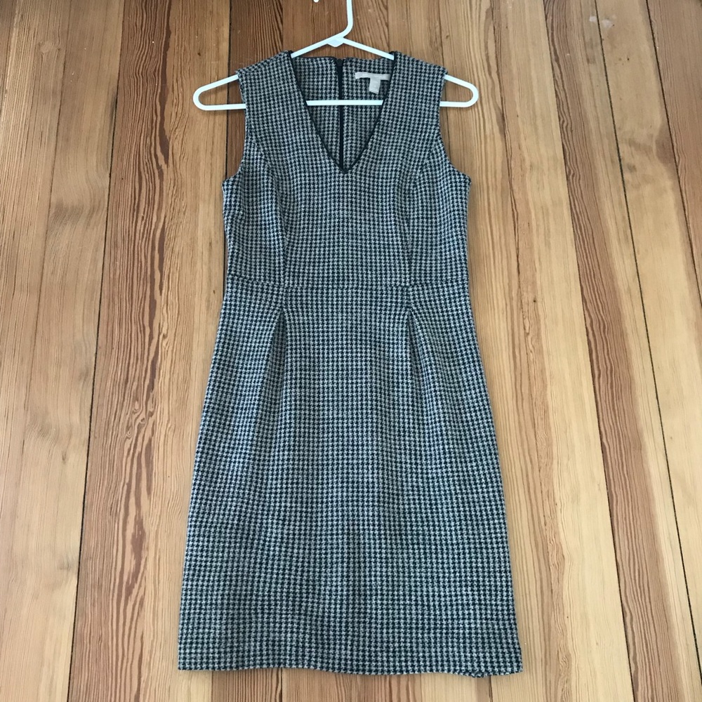 Banana republic houndstooth v neck work dress